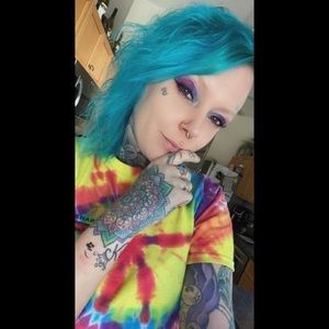 Meet your Posher, Haley